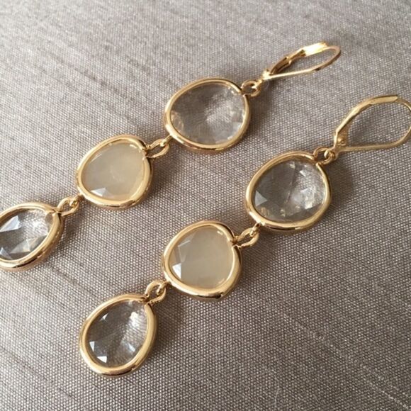 3 Crystal Dangle Drop Earrings Gray Blush - Picture 5 of 7